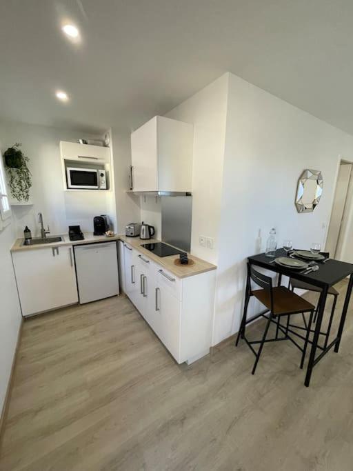 27m² Sur La Cote Pavee Avec Parking Prive Appartement